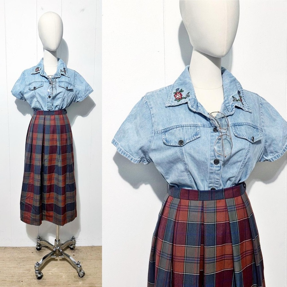 90s Denim Button Front ft. Embroidered Flowers